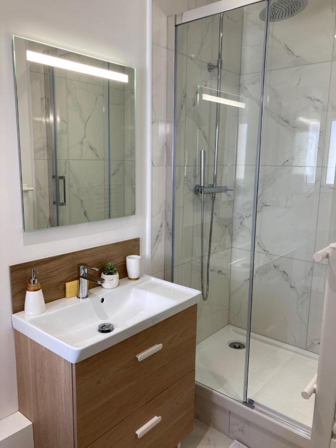 Dependance Privative Et Independante Le Cocon Apartment Montgeron Bagian luar foto